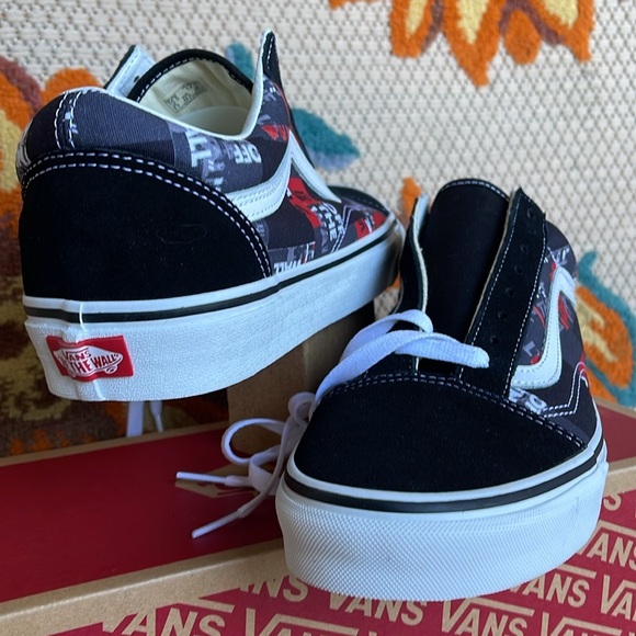Vans WMNS Old Skool
(Packing Tape) Black/Red/
VN0A4U3BWZ4
Sneakers - Picture 12 of 16